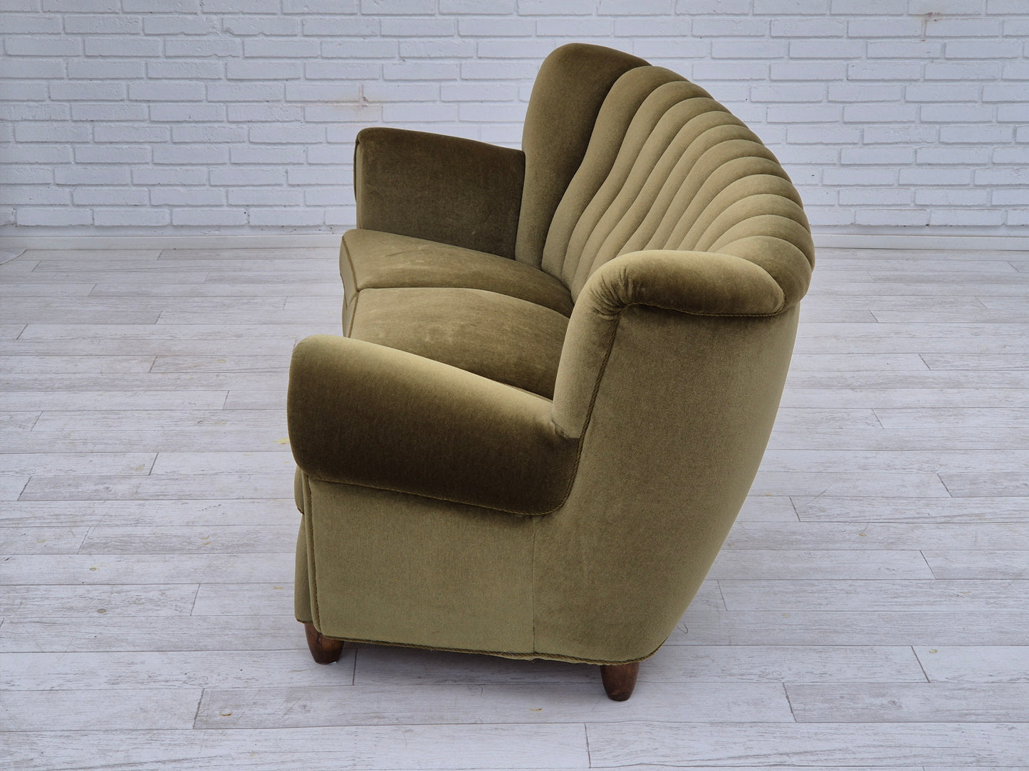 1960s, Danish 3-seater "Banana" sofa for Central Møbler Odense, original condition.