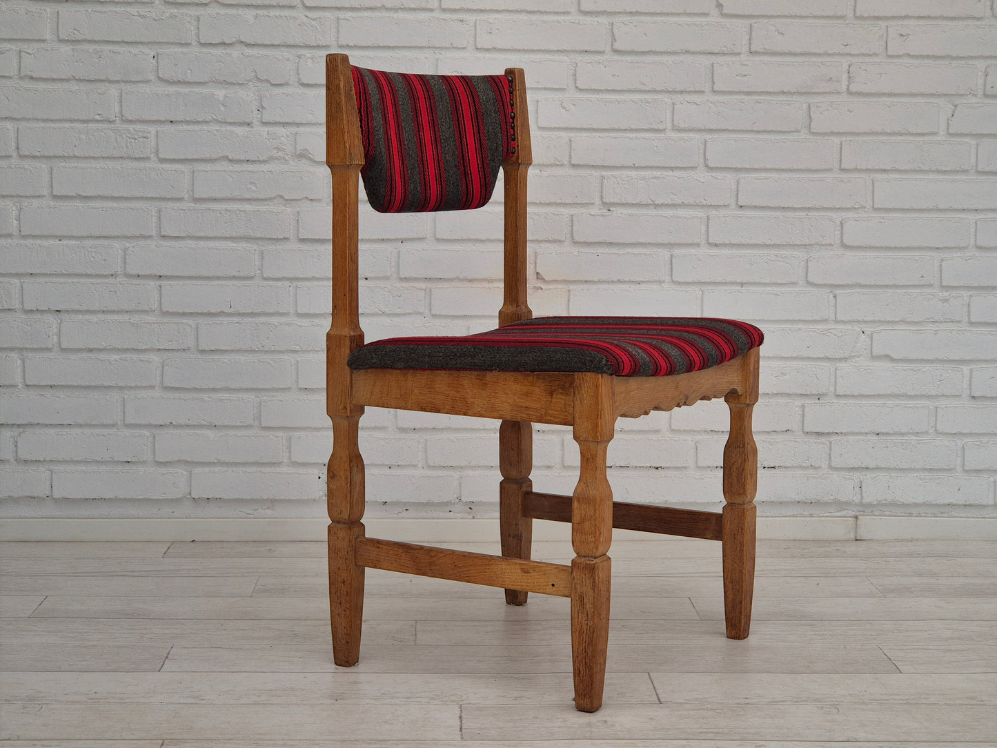 1970s, Danish design by Henning Kjærnulf, set of 4 dining chairs, original condition, oak, wool.