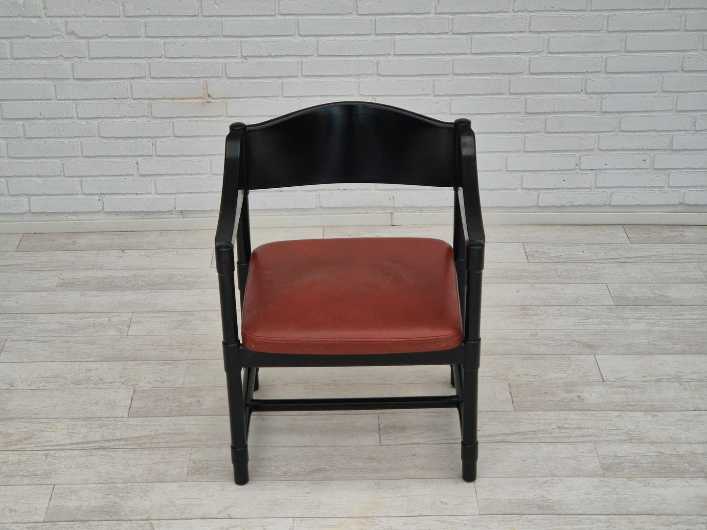 1970s, set of 4 Finnish armchairs by Lepokalusto, original condition, birch wood, leather.