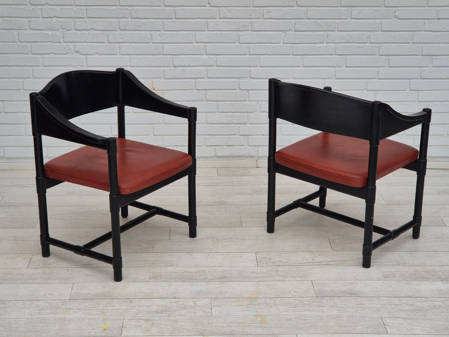 1970s, set of 2 Finnish armchairs by Lepokalusto, original condition, birch wood, leather.