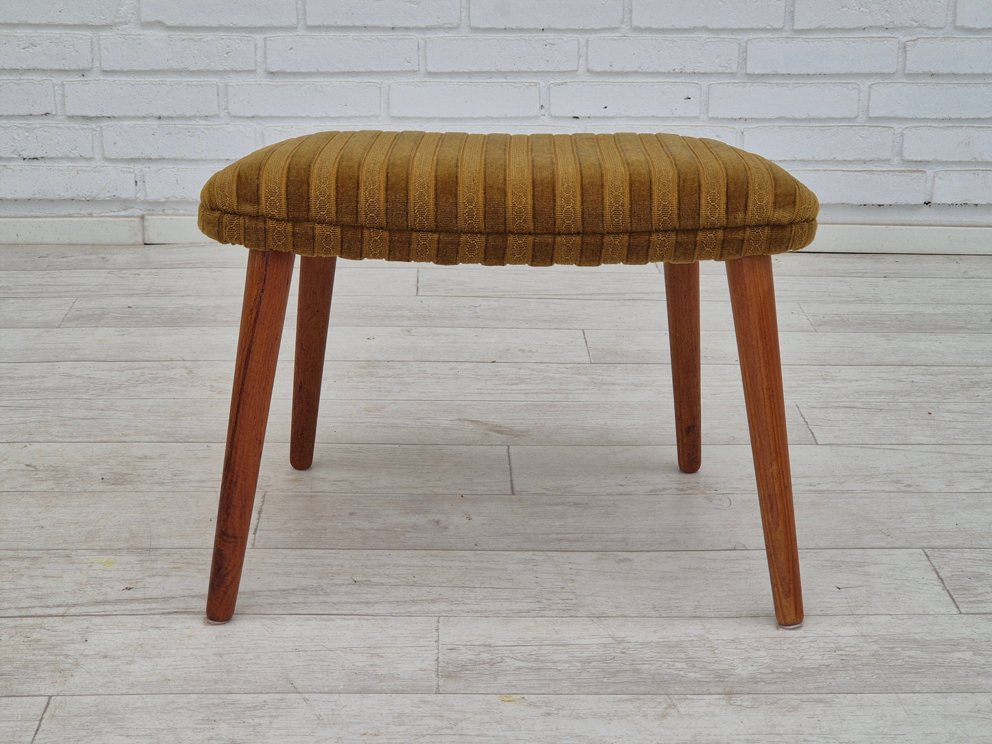 1960s, Danish design, oak wood rocking chair with footstool, furniture wool, original condition.