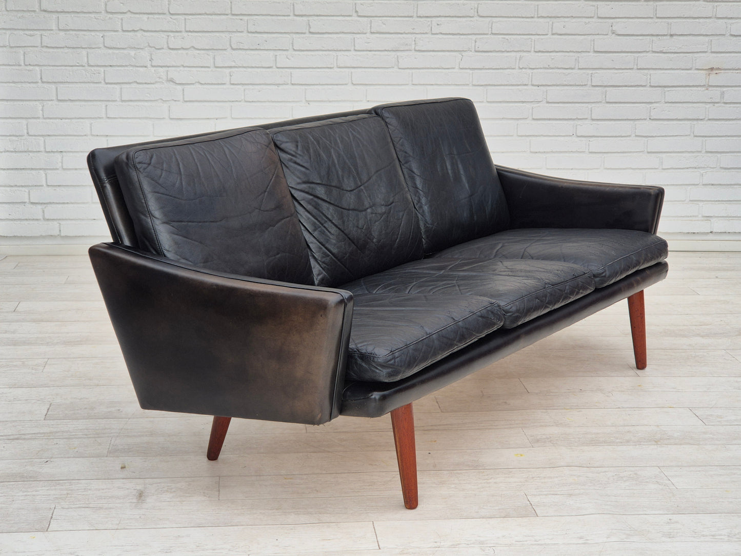 1970s, Danish design, 3 seater sofa, original condition, leather, teak wood.