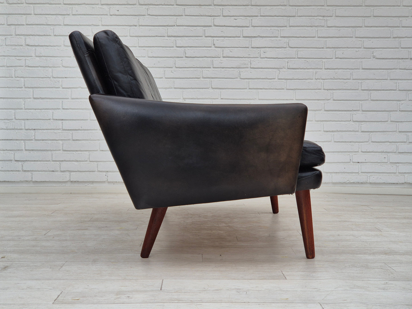 1970s, Danish design, 3 seater sofa, original condition, leather, teak wood.