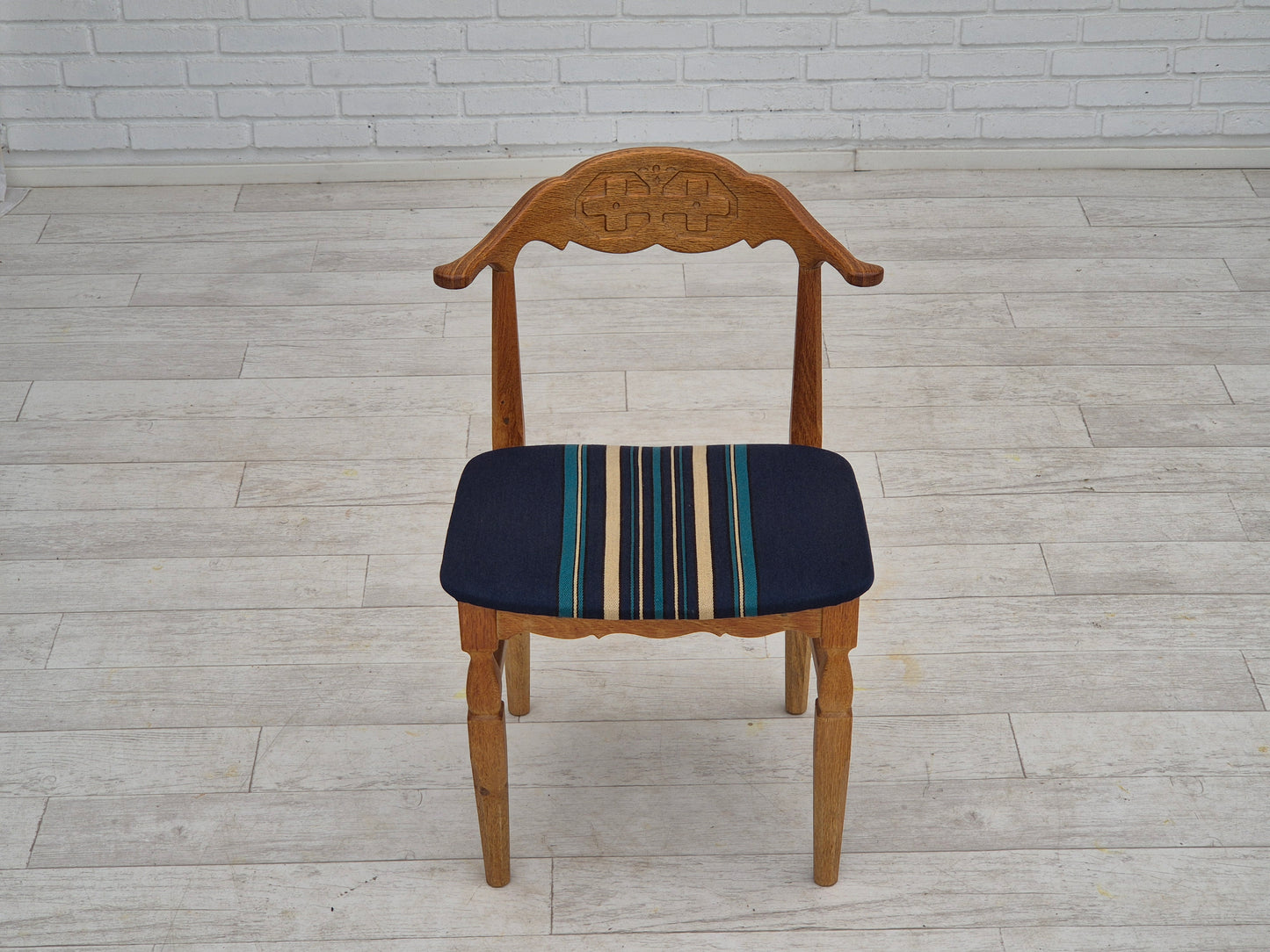 1970s, Danish design by Henning Kjærnulf for EG Kvalitetsmøbel, set of 4 dining chairs, original condition.