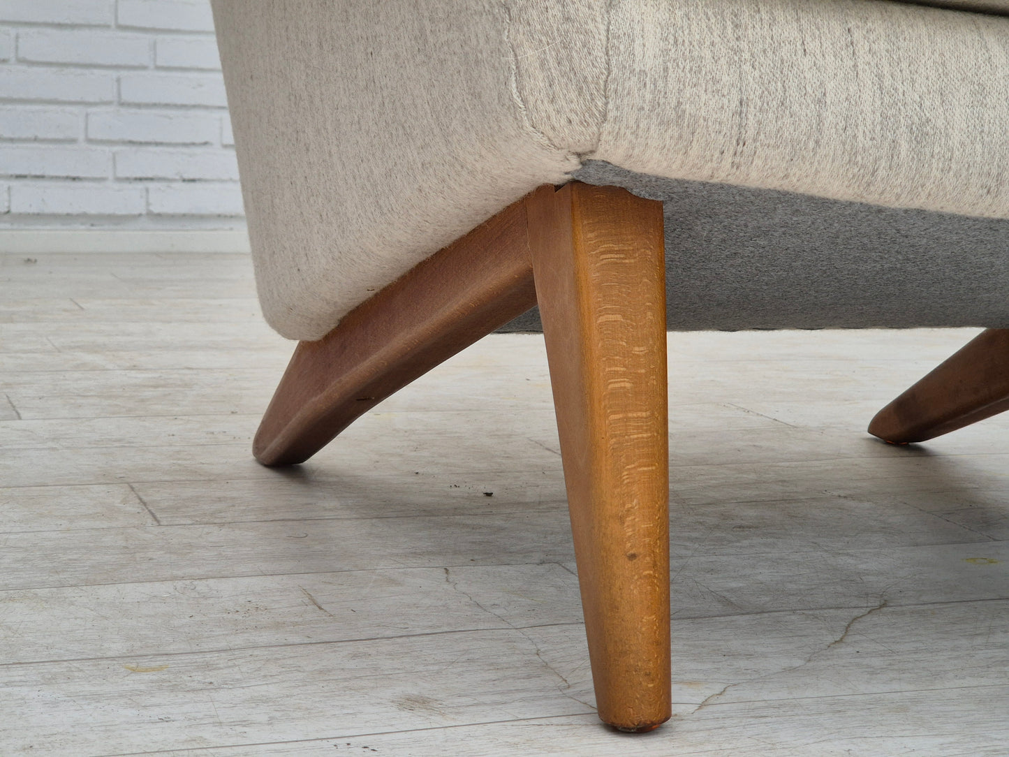 1970s, Danish design by Folke Ohlsson, chair model 4410 for Fritz Hansen, furniture wool.