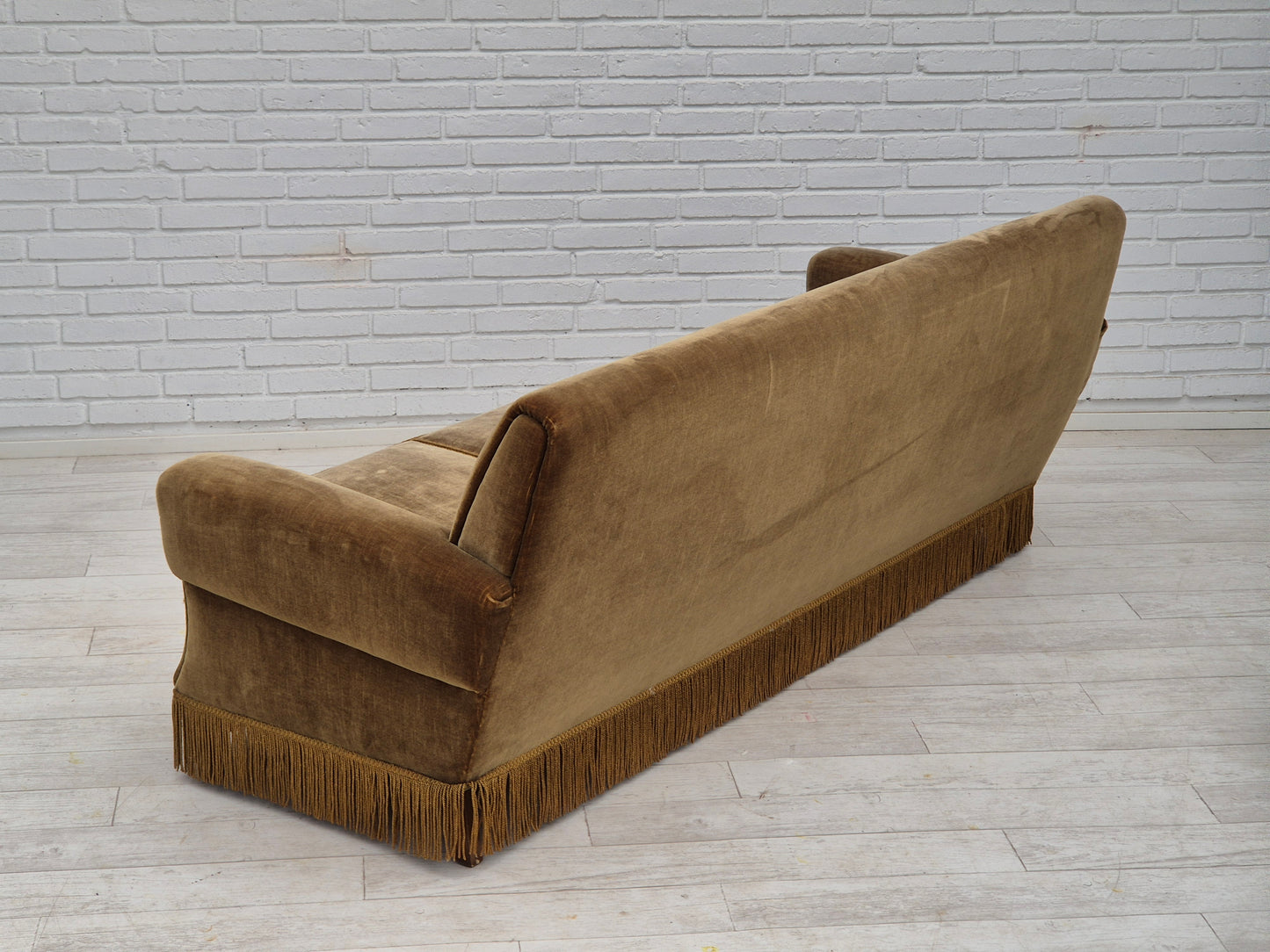 1970s, Danish 3-seater sofa by Ryesberg Møbler, original green velour.