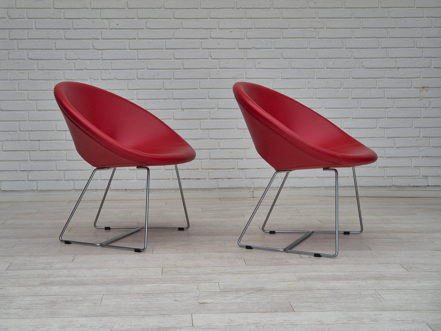 2000's, Danish design by Hee Welling for Nielaus Møbler, pair of lounge chairs model "Cone".