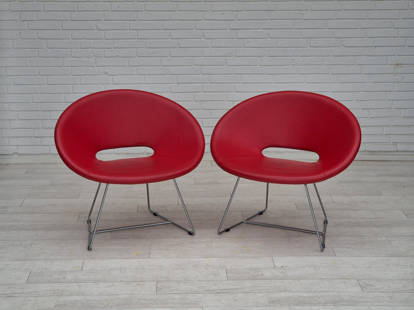 2000's, Danish design by Hee Welling for Nielaus Møbler, pair of lounge chairs model "Cone".