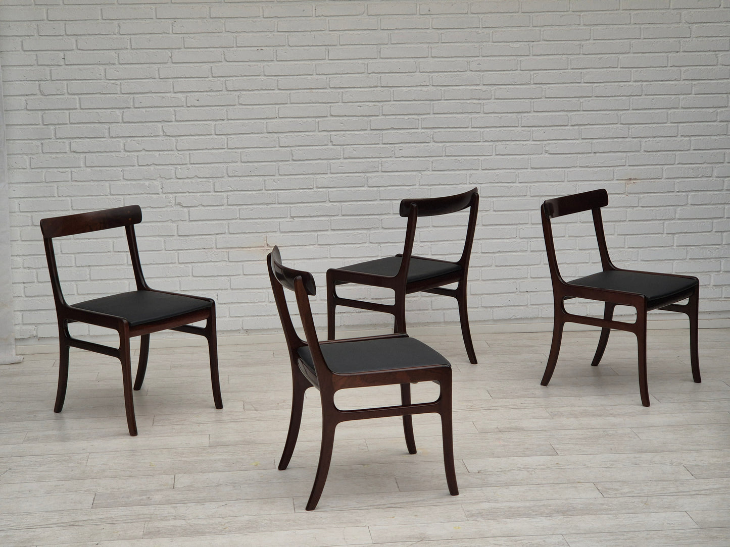 1960s, Danish design by Ole Wanscher, set of 4 dinning chairs, mahogany wood, reupholstered.