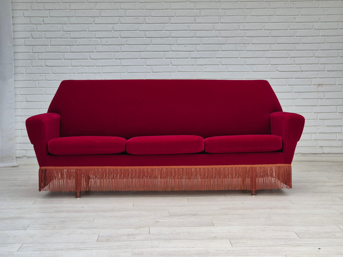 1970s, Danish 3 seater sofa by Ryesberg Møbler, original condition, velour fabric.