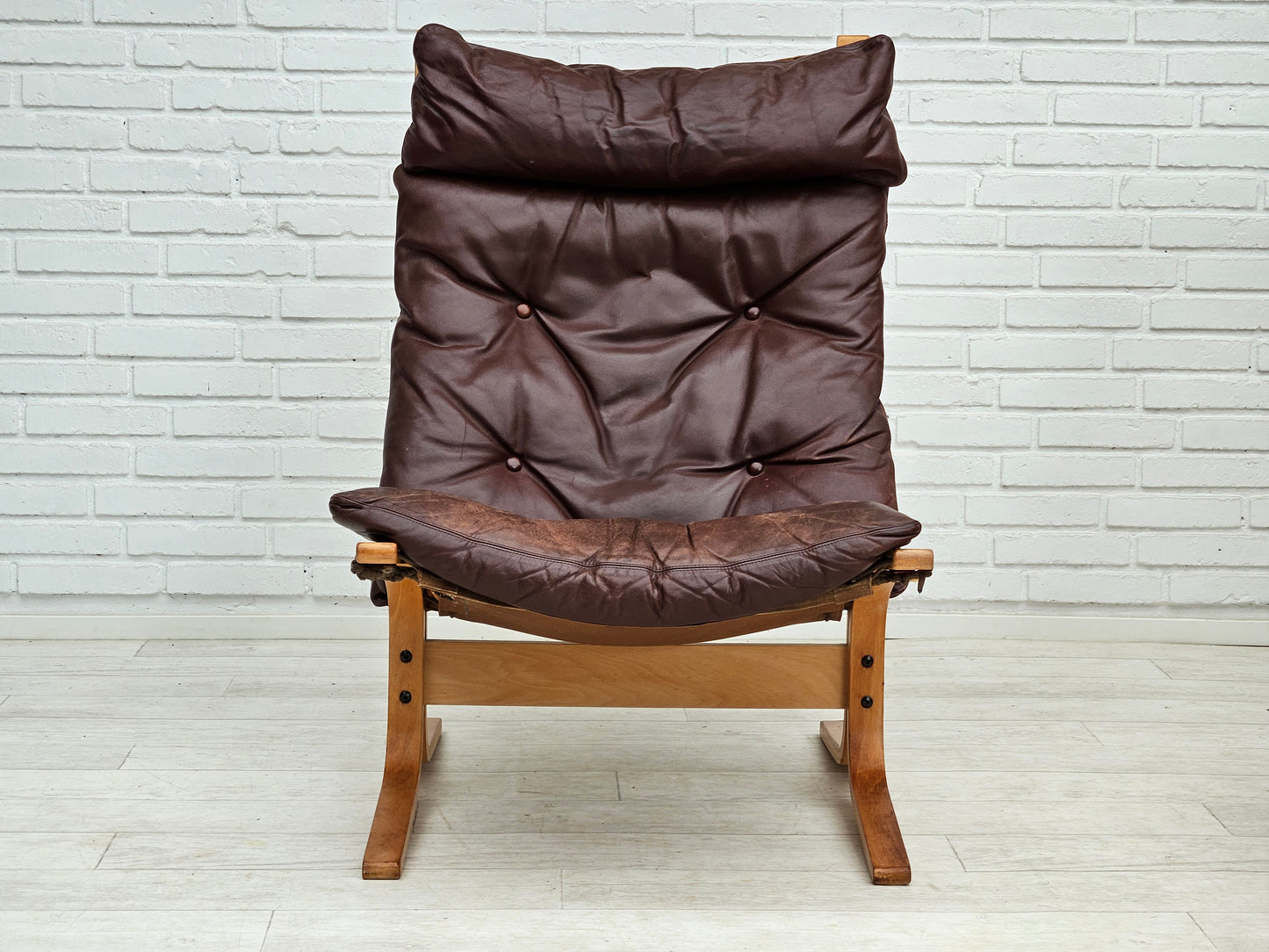 1970’s, Norwegian design, "Siesta" lounge chair by Ingmar Relling, leather, bentwood.