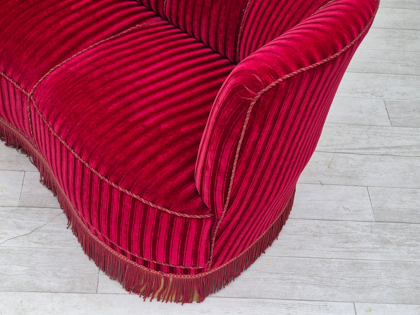 1960s, Danish 3-seater "Banan" sofa, original cherry-red furniture velour.