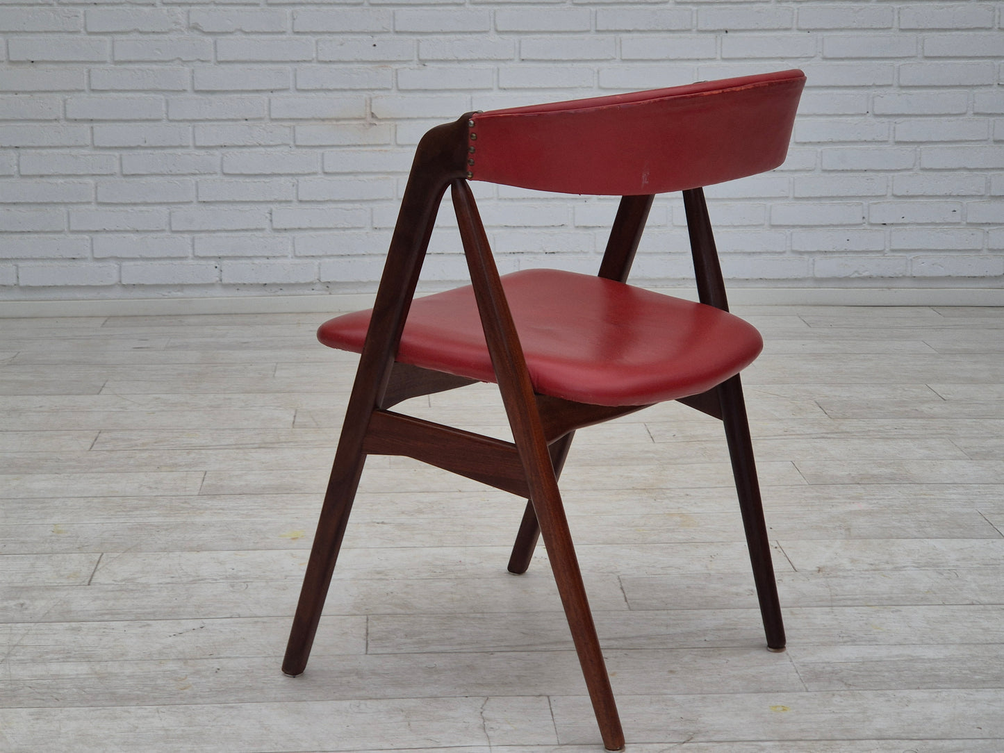 1960s, Danish chair by Farstrup, original condition, solid teak wood, leather.