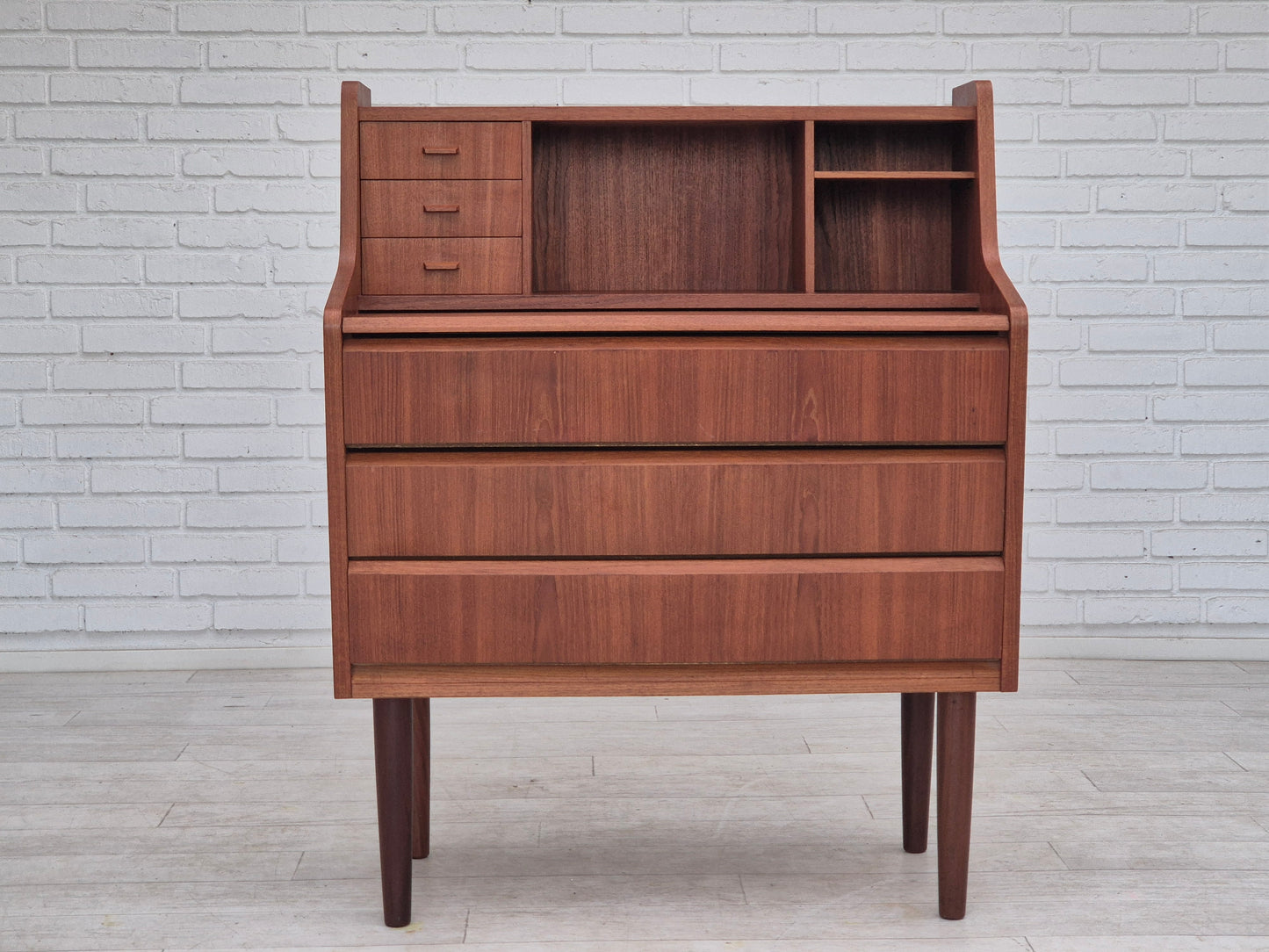 1960s, Danish chest of drawers with foldable top/mirror, original condition, teak wood.