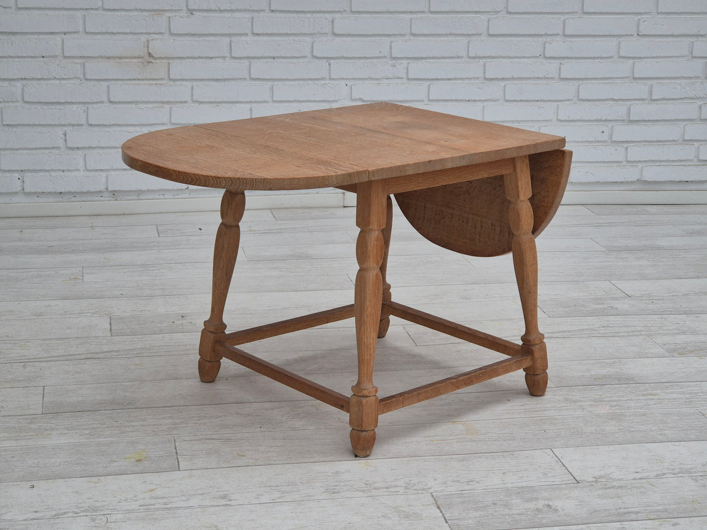 1970s, Danish foldable side table, solid oak wood, original condition.