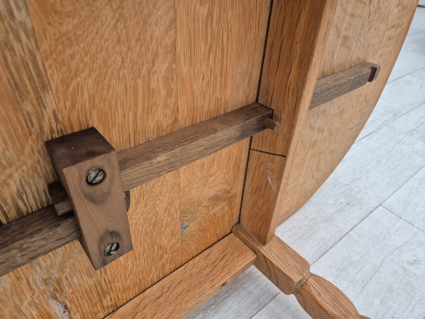 1970s, Danish foldable side table, solid oak wood, original condition.