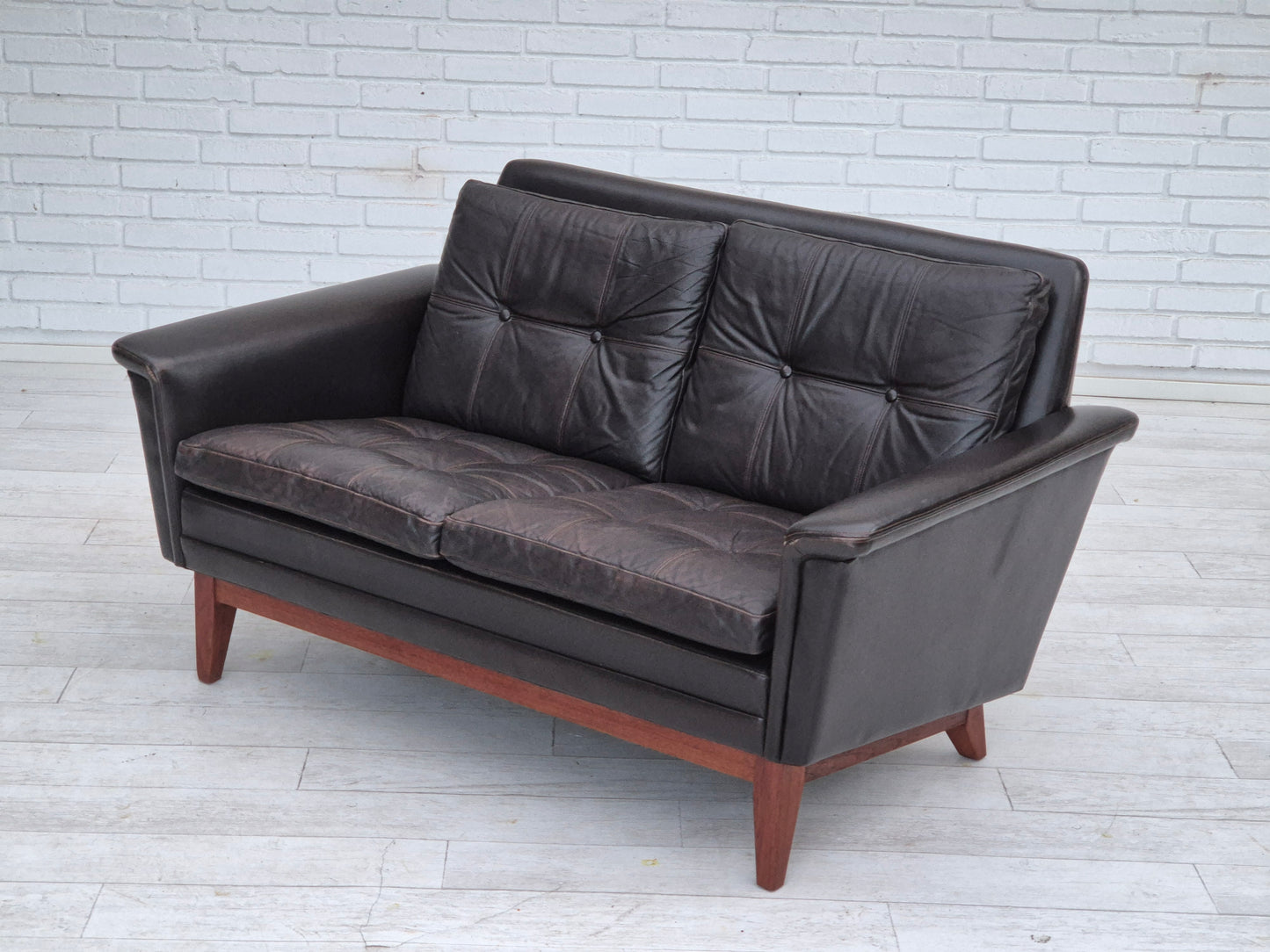 1970s, Danish 2 seater sofa, original condition, furniture leather, solid teak wood.