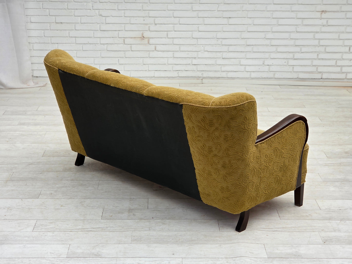 1960s, Danish 3-seater sofa, original condition, furniture wool/cotton fabric.