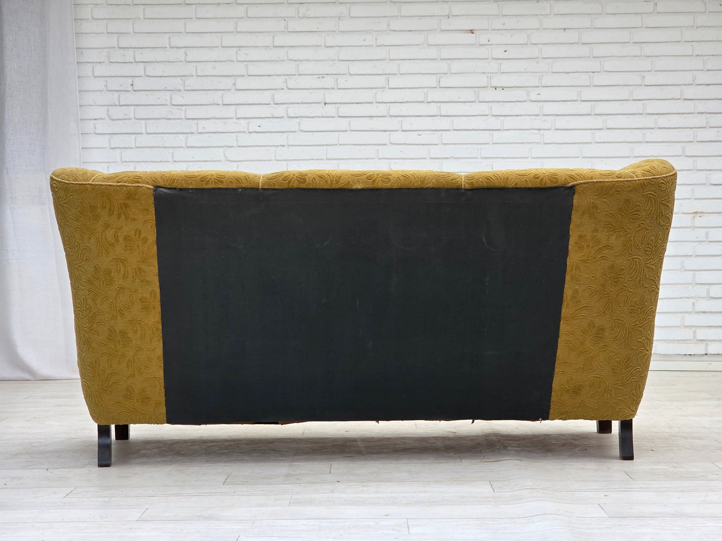 1960s, Danish 3-seater sofa, original condition, furniture wool/cotton fabric.