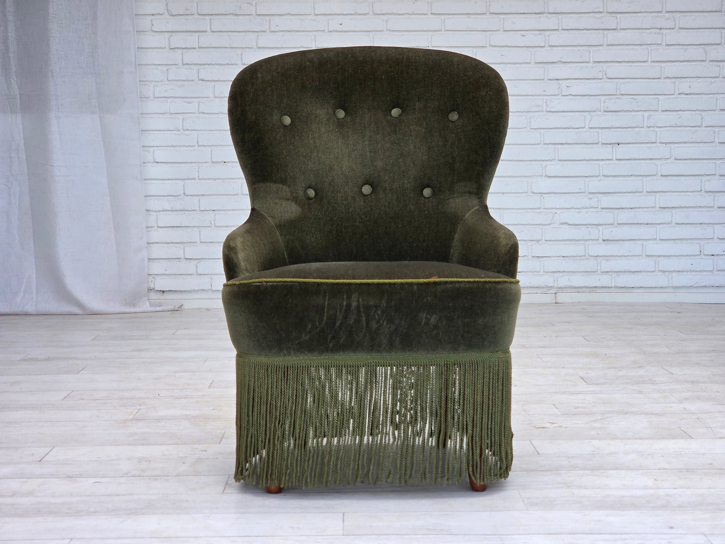 1970s, Danish side chair, green furniture velour, beech wood legs.