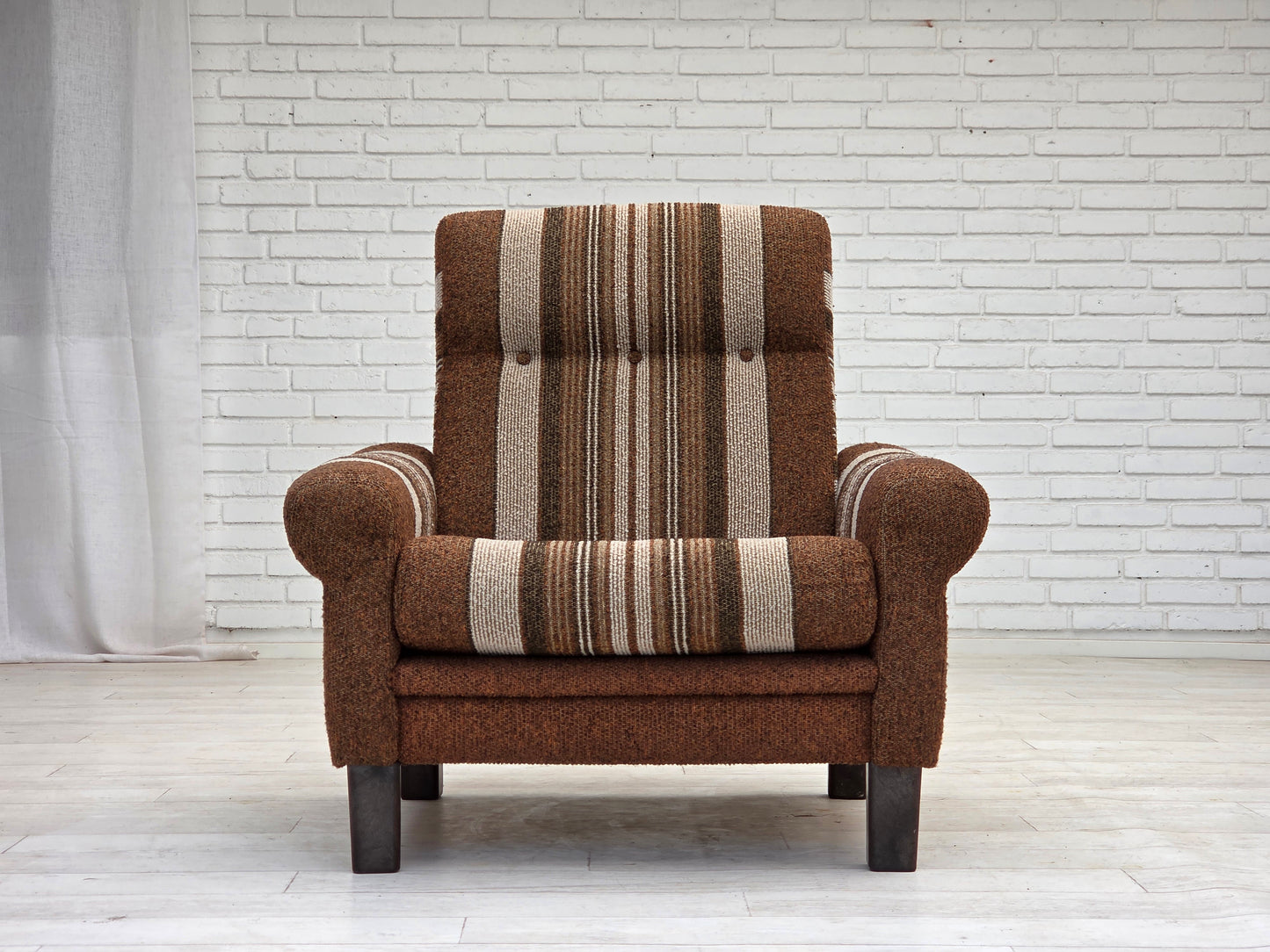 1970s, Danish club chair, original wool upholstery, very good condition.