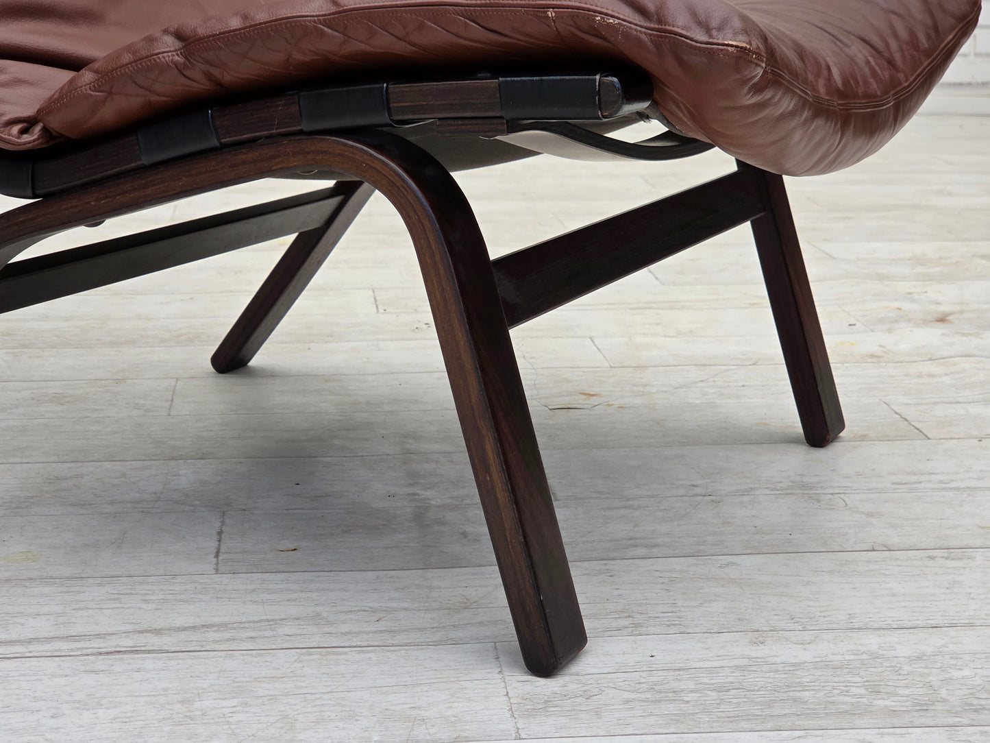 1970s, Danish loungechair by Farstrup, furniture leather, canvas, bent wood.