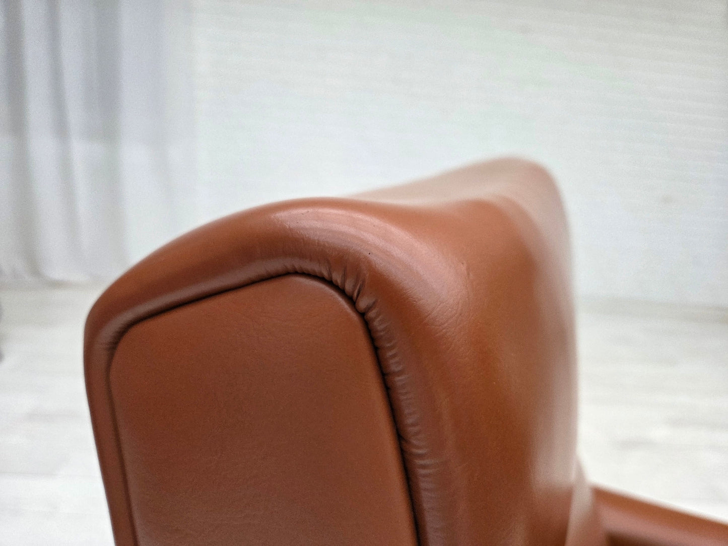 1970s, Danish highback armchair by Vejen Polstermøbelfabrik, original condition.