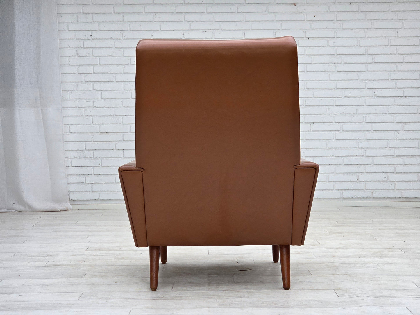 1970s, Danish highback armchair by Vejen Polstermøbelfabrik, original condition.