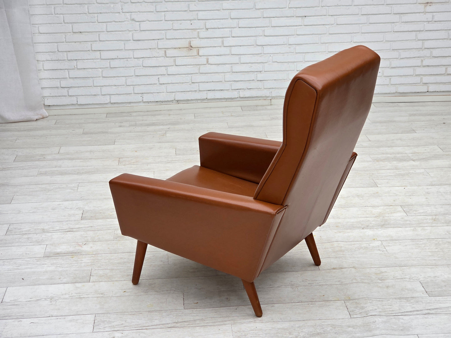 1970s, Danish highback armchair by Vejen Polstermøbelfabrik, original condition.