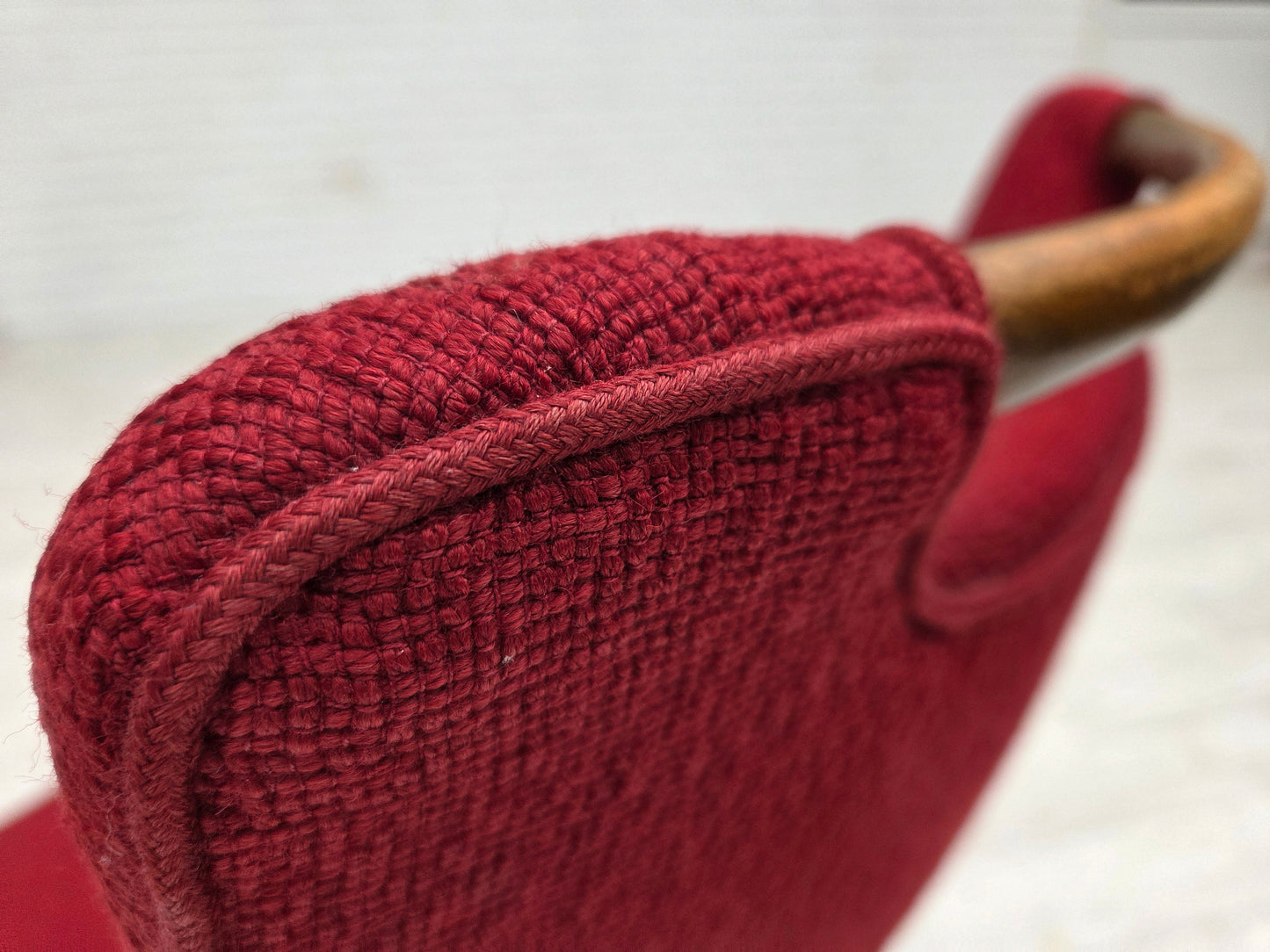 1960s, set of 6 pcs Danish dining chairs by Slagelse Møbelværk, furniture wool, beech wood.