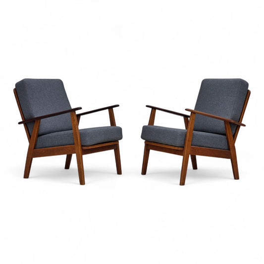 1970s, pair of Danish armchairs, reupholstered, furniture wool, teak and oak wood.