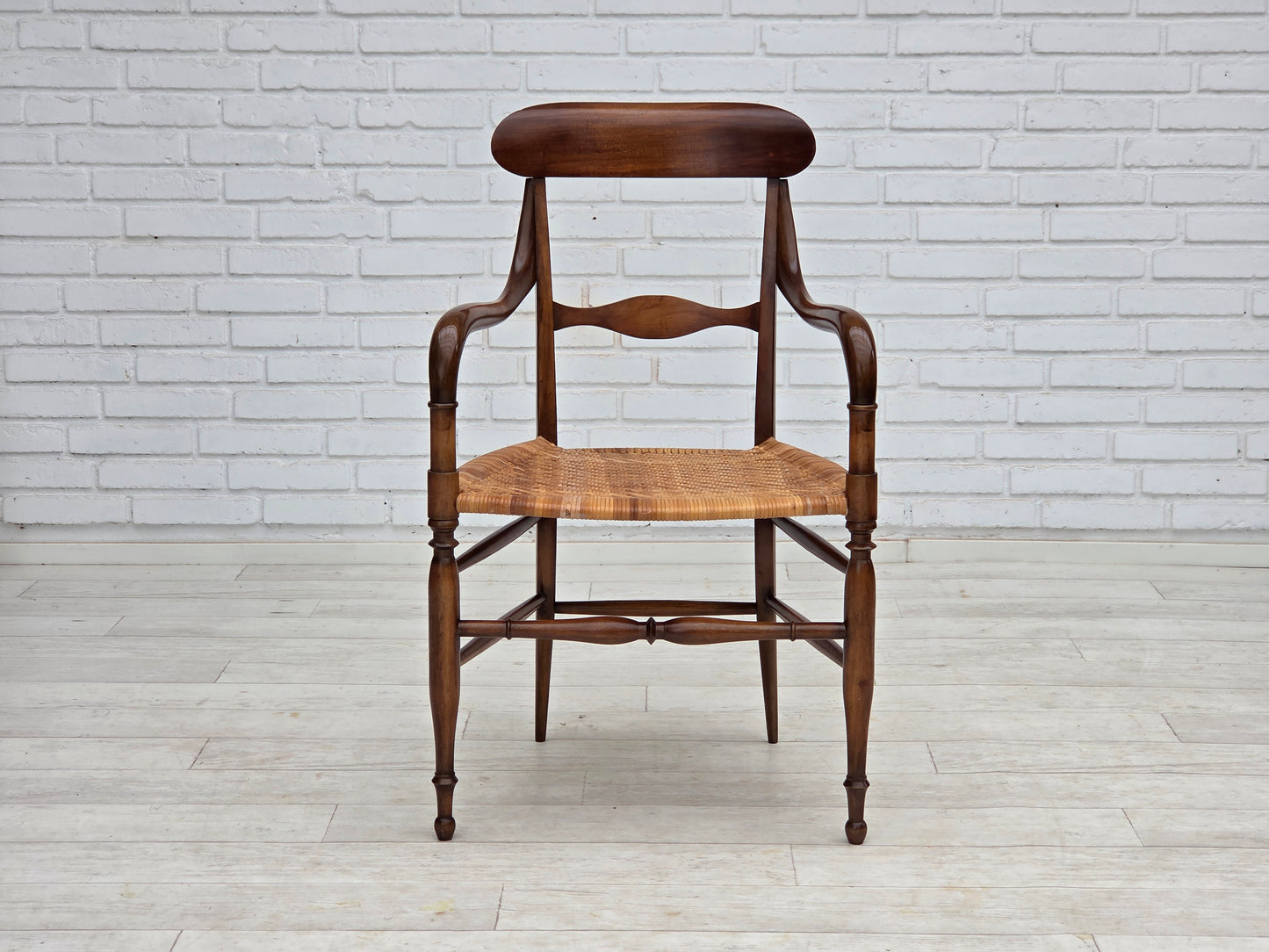 1970s, Italian design by Fratelli Levaggi, 2 armchairs, model "Campanino", cherry wood.