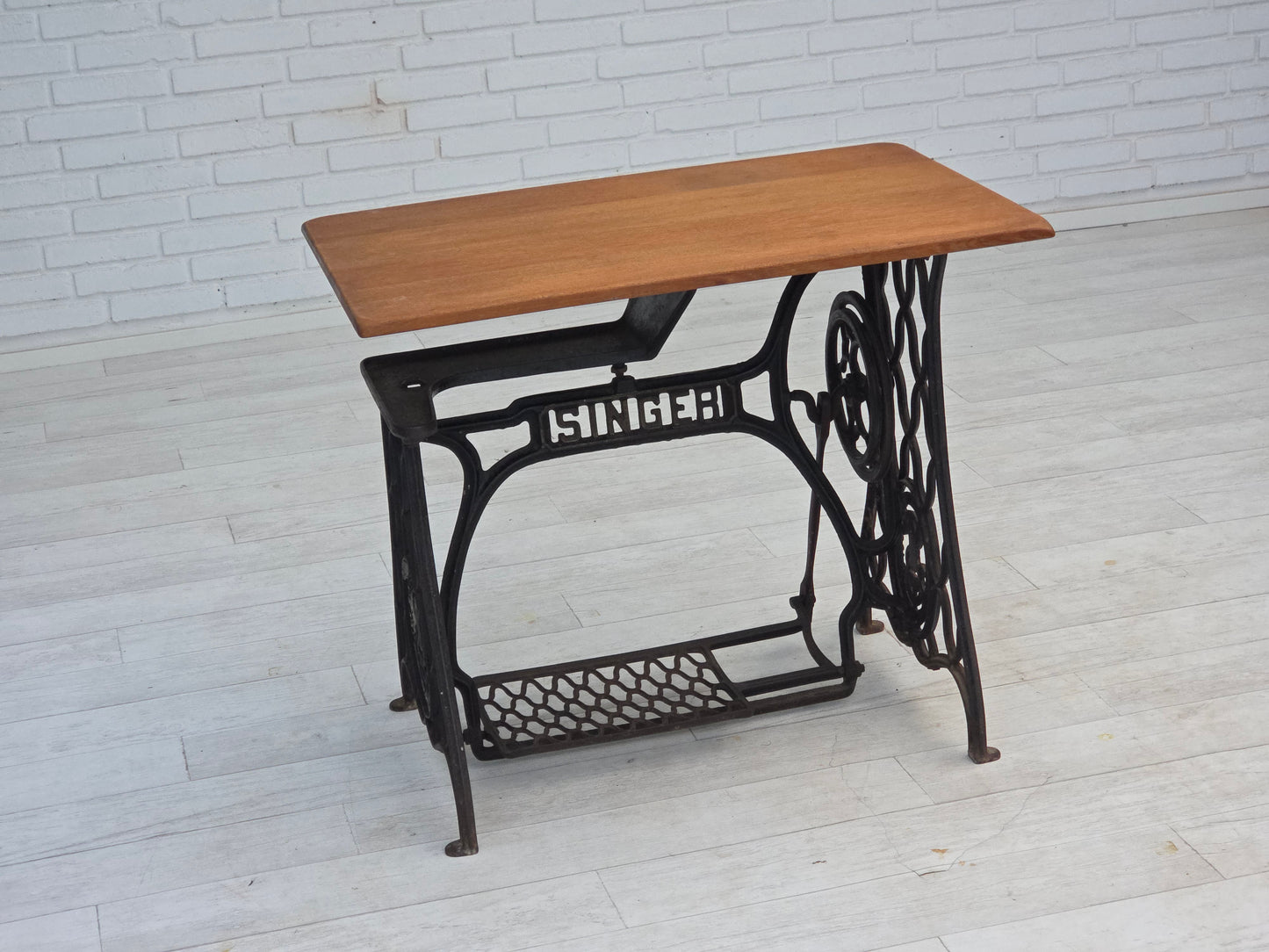 1930s, Singer sewing machine table, solid oak wood, cast iron.