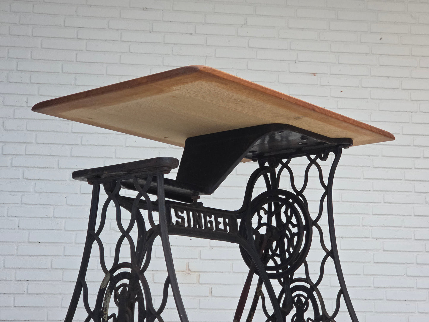 1930s, Singer sewing machine table, solid oak wood, cast iron.