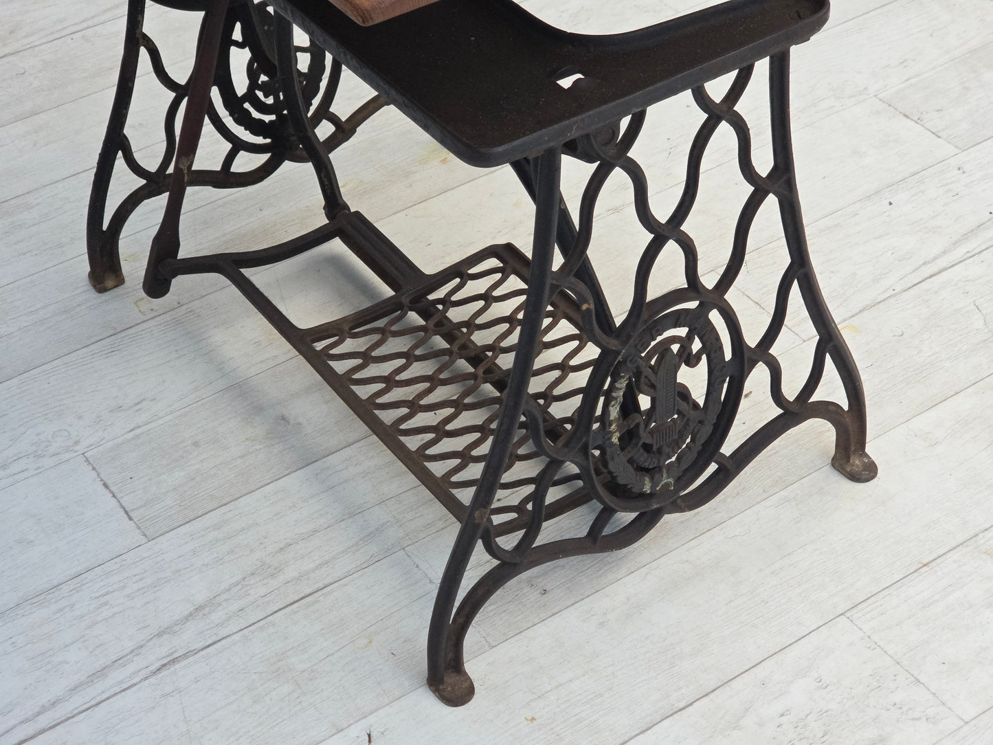 1930s, Singer sewing machine table, solid oak wood, cast iron.