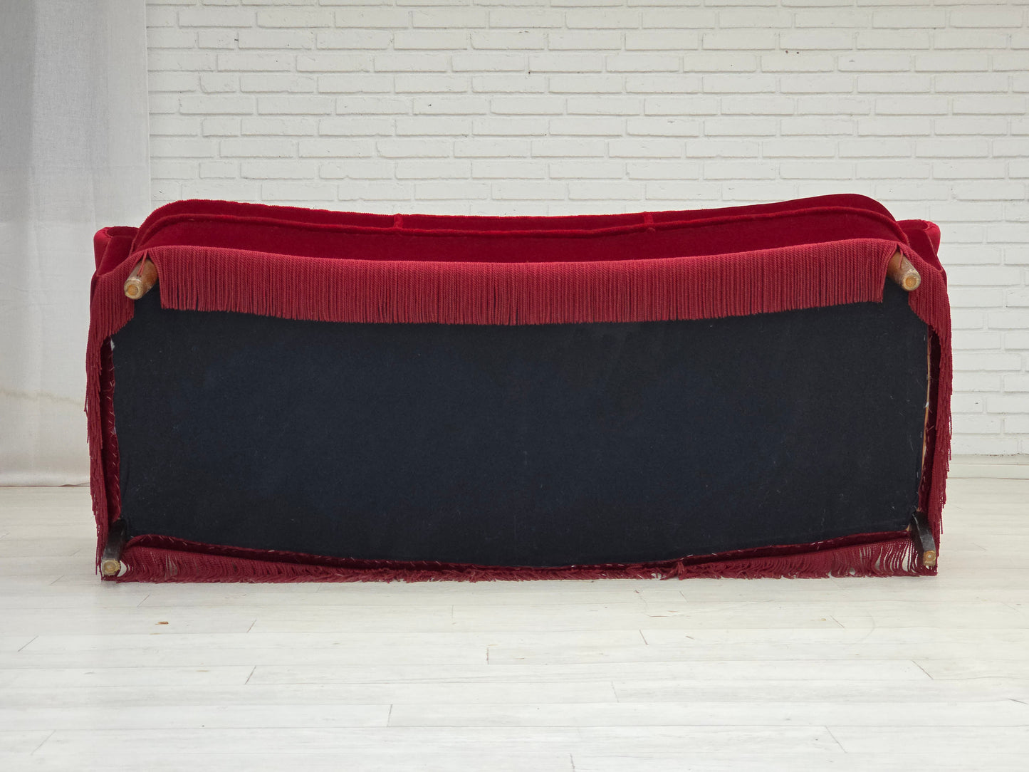1960s, Danish 3-seater curved sofa, red furniture velour.