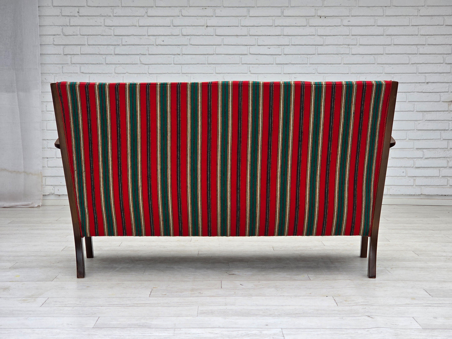 1960s, Danish 2-seater sofa by Fritz Hansen, furniture wool, original condition.