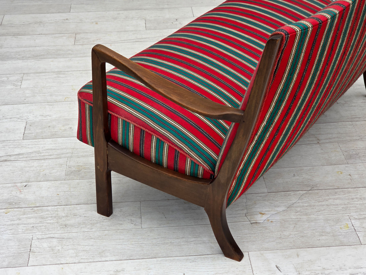 1960s, Danish 2-seater sofa by Fritz Hansen, furniture wool, original condition.