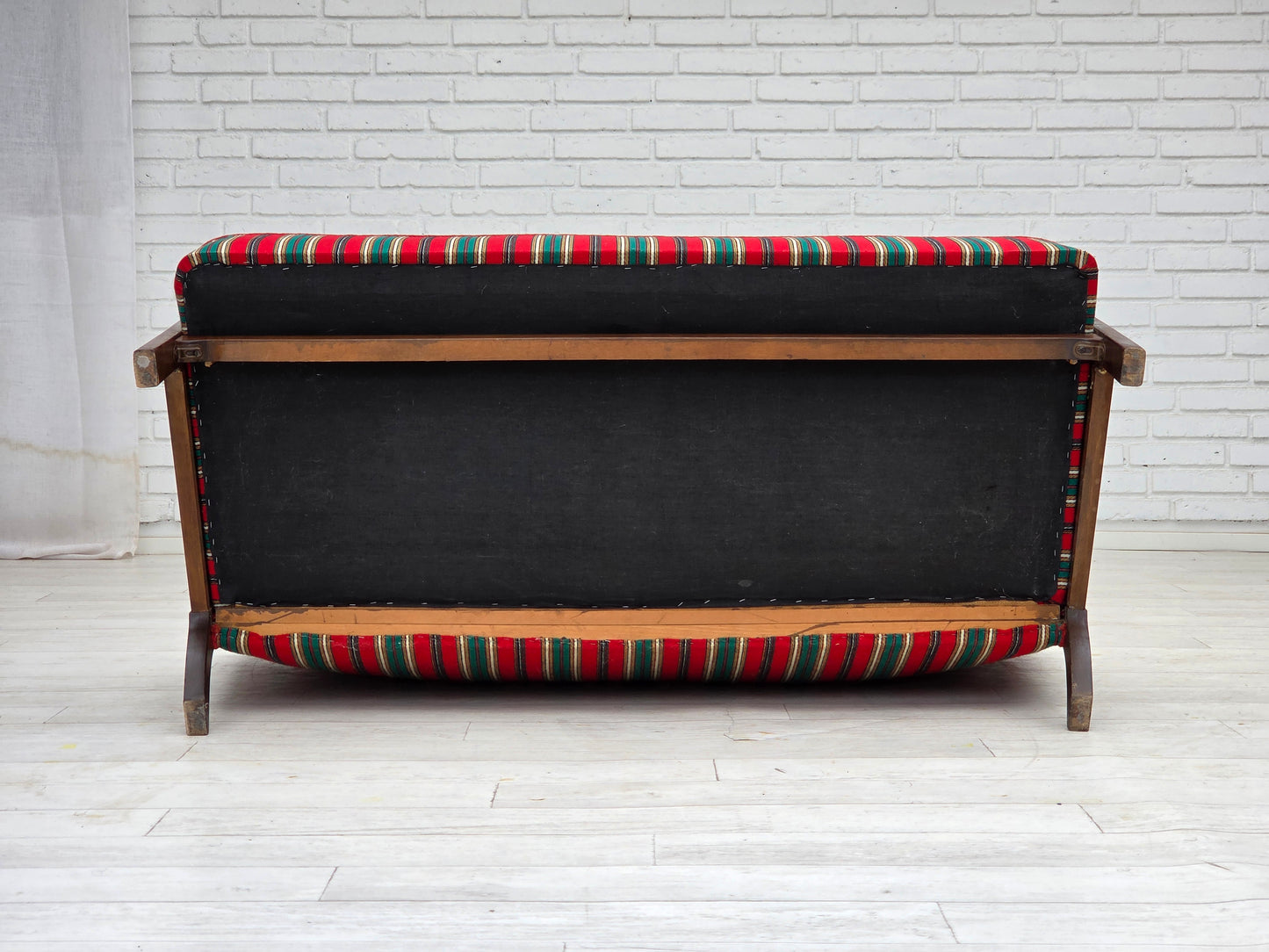 1960s, Danish 2-seater sofa by Fritz Hansen, furniture wool, original condition.