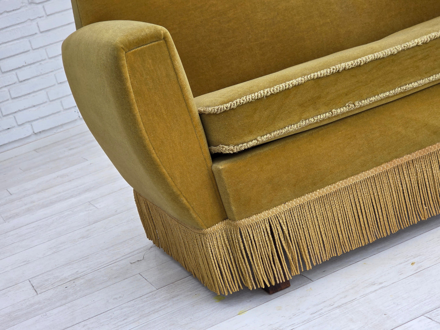 1970s, Danish 3-seater sofa, original light green furniture velour.