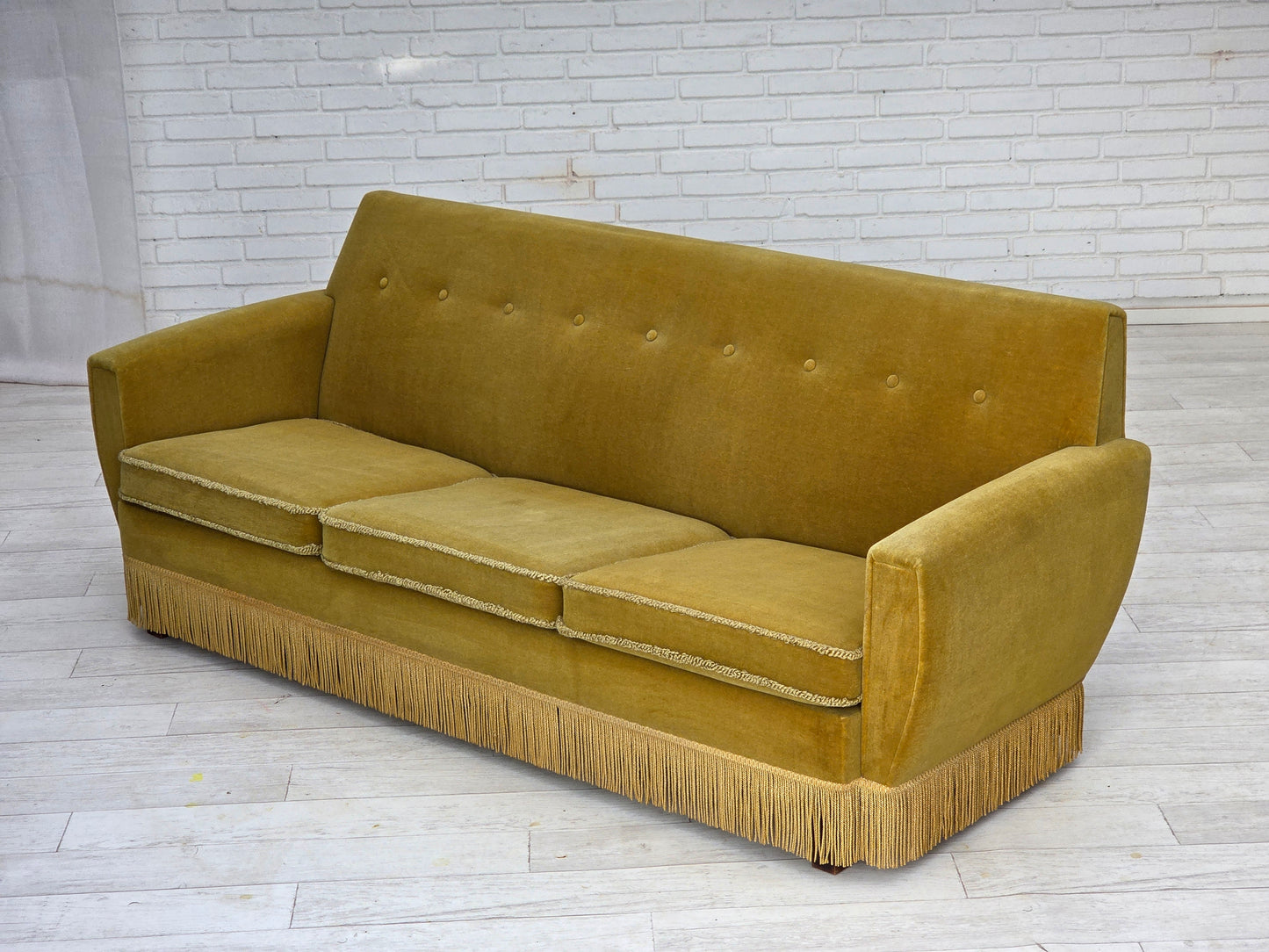 1970s, Danish 3-seater sofa, original light green furniture velour.