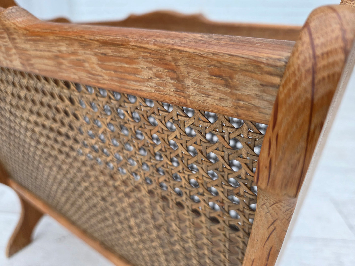 1970s, Danish newspaper holder, solid oak wood, furniture mesh.