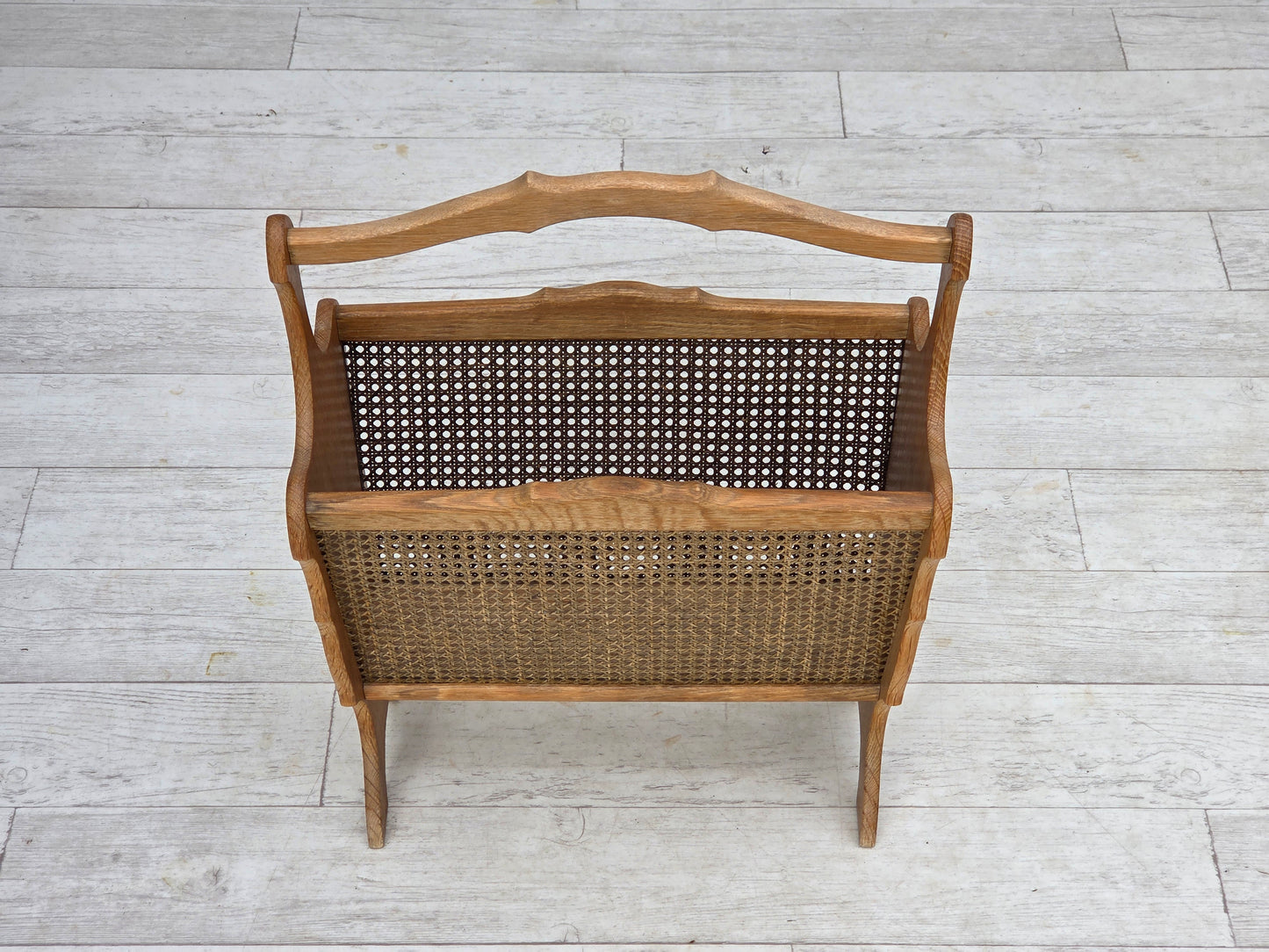 1970s, Danish newspaper holder, solid oak wood, furniture mesh.