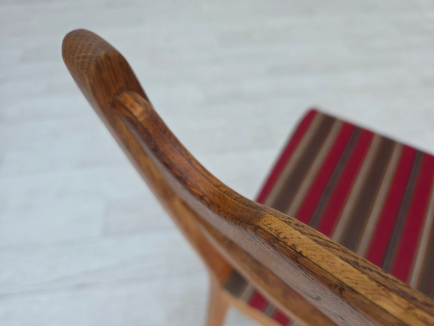 1960s, set of 4 pcs Danish dining chairs, furniture wool, solid oak wood.