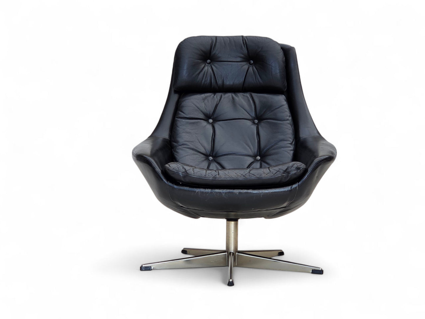 1970s, Danish swivel chair by H.W.Klein for Bramin Møbler, furniture leather.