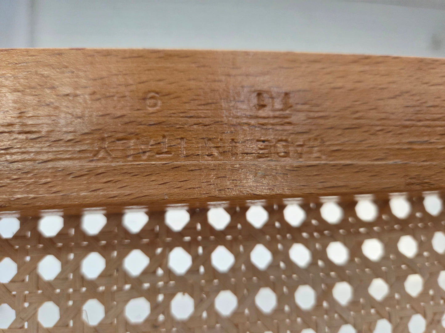 1970s, set of 4 Italian chairs in Bauhaus style, chrome steel, beech wood, furniture mesh.