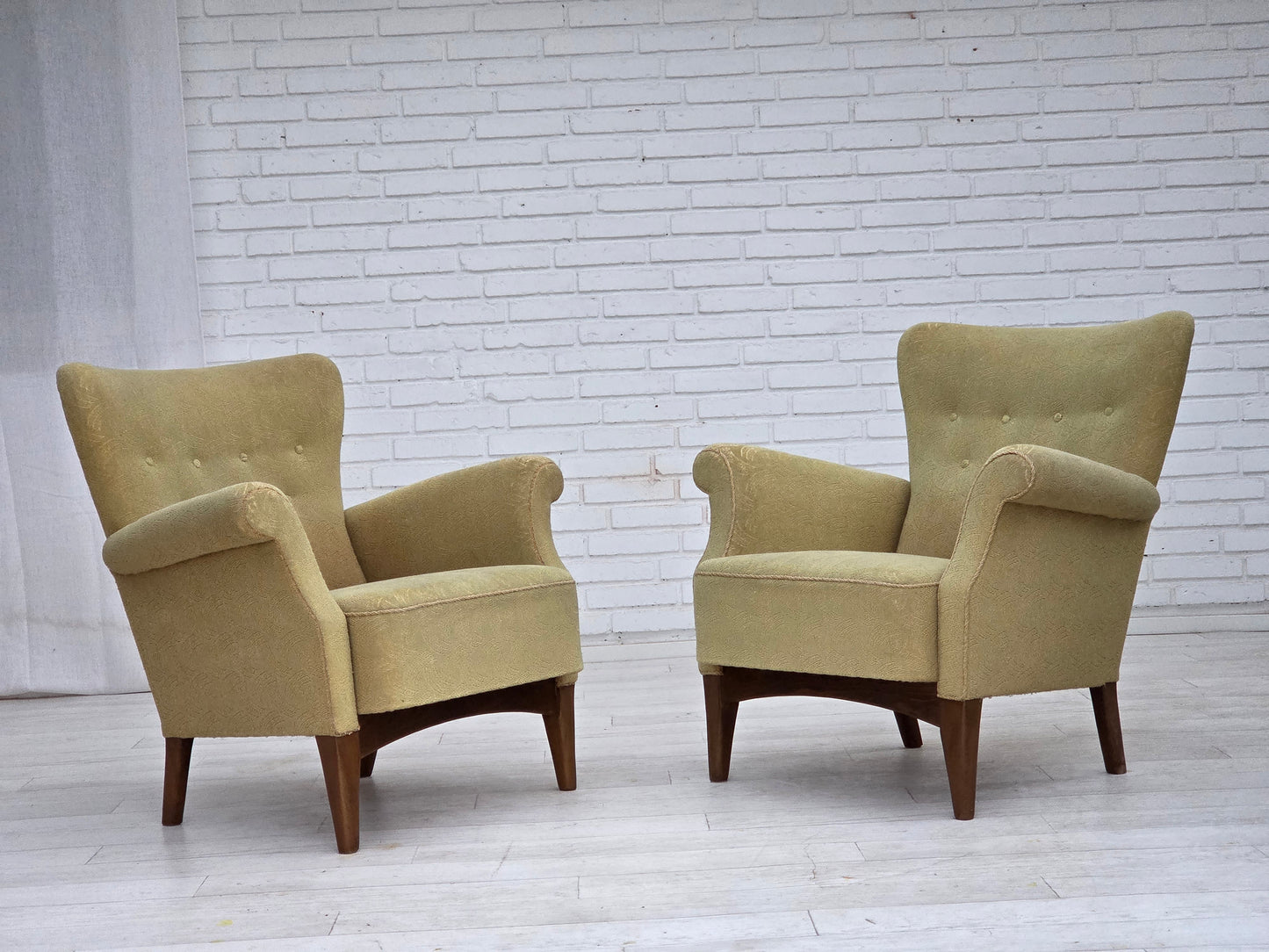 1960s, Danish armchair by Fritz Hansen, series 8000/8020, original condition.