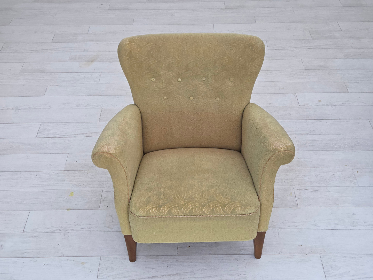 1960s, Danish armchair by Fritz Hansen, series 8000/8020, original condition.
