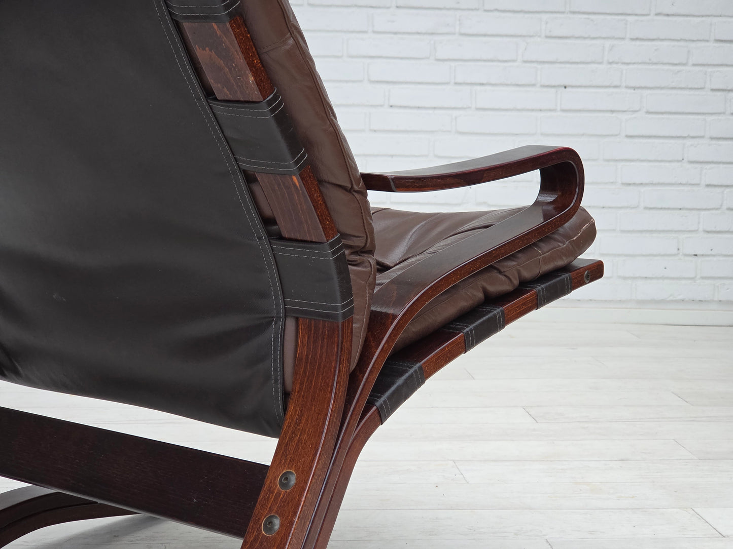 1970s, Norwegian design by Erde & Nordhal Solheim, lounge chair, model "Kengu".