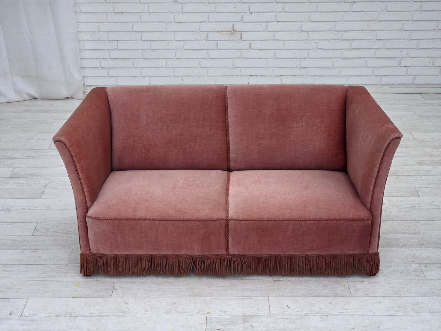 1970s, Danish 2-seater sofa, original salmon pink furniture velour.